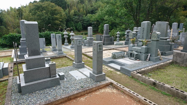 新奥ノ谷墓地9